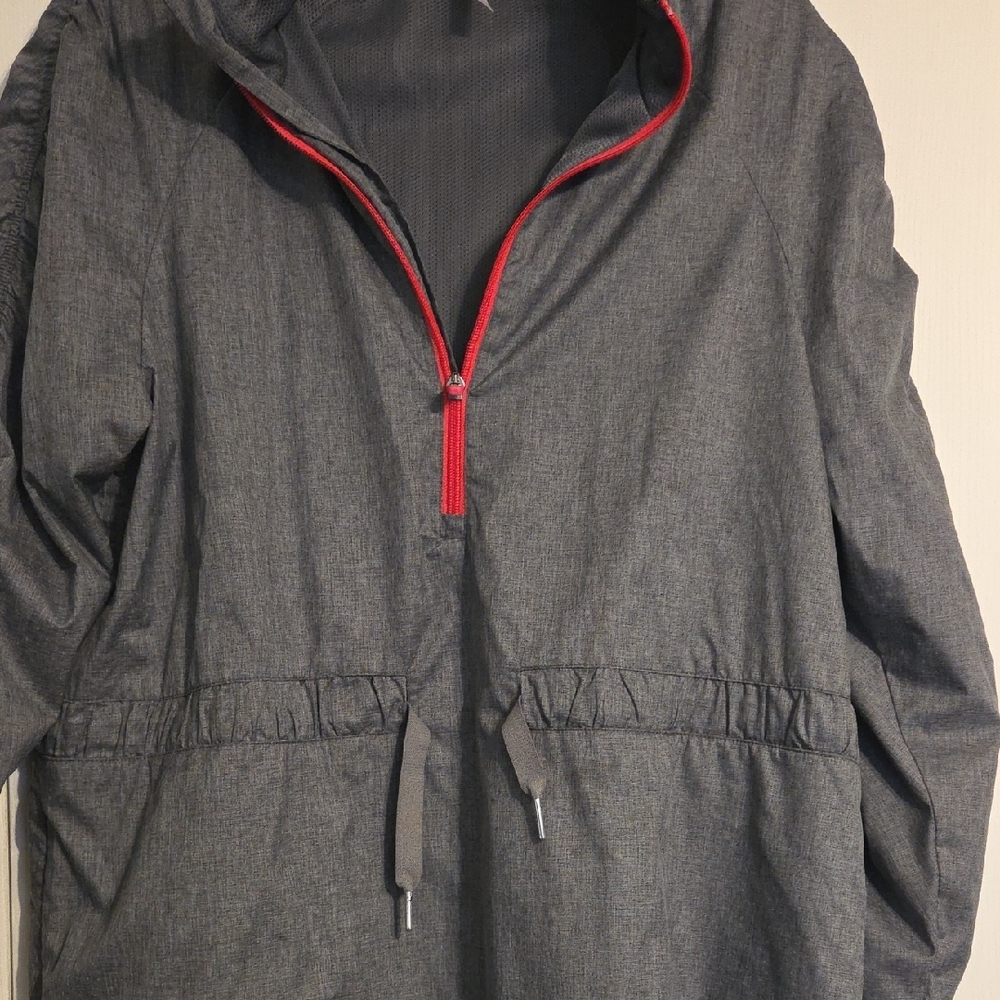 Fabletics Gray Mesh Jacket - Picture 4 of 4